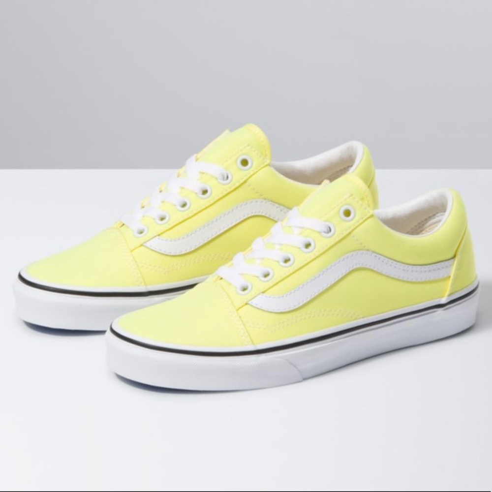 NEON OLD SKOOL‼️